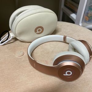 Beats wireless headphones